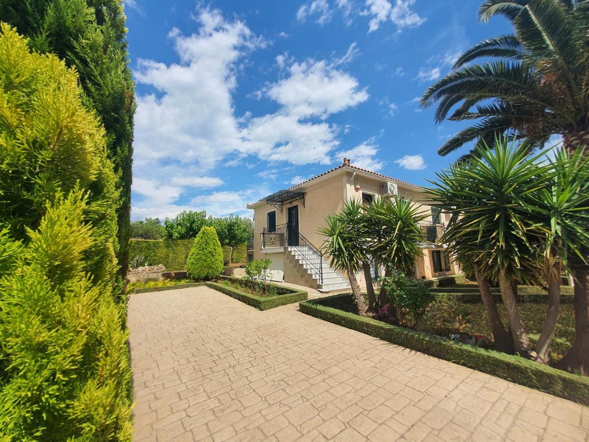 Villa Acroploro Galaxídhion Esterno foto